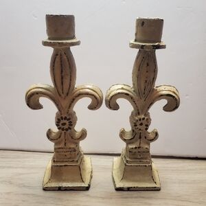 Vintage-Inspired Cream Fleur-de-Lis Candle Holders